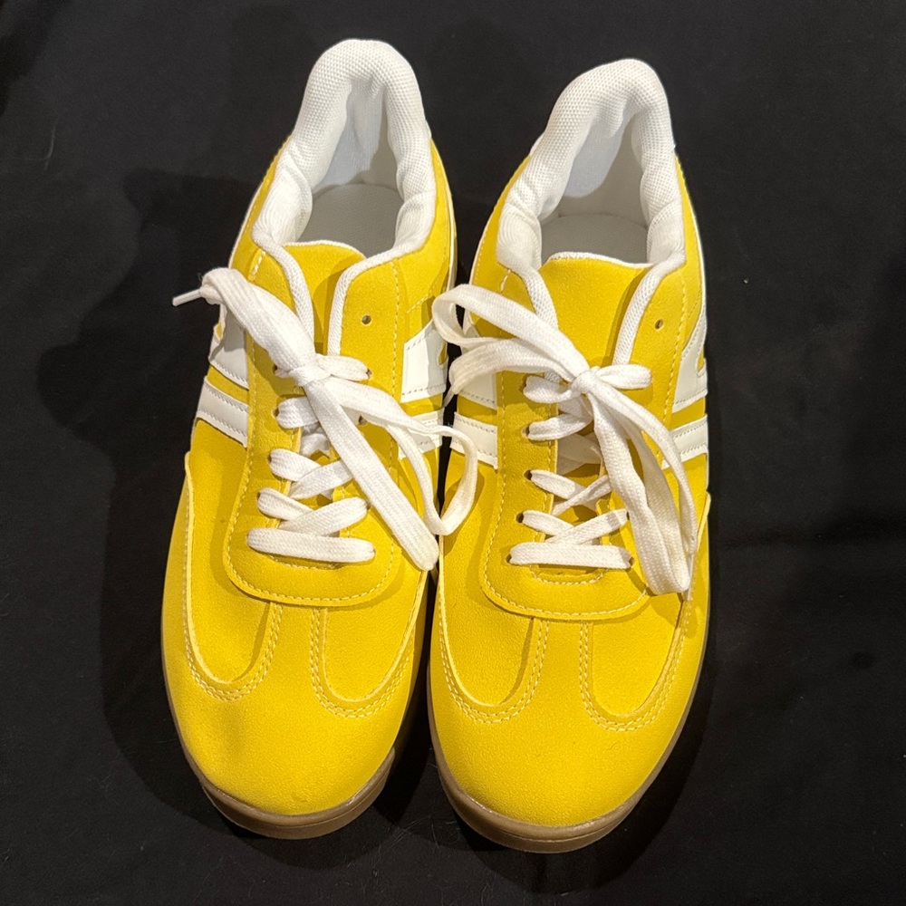 Yellow Retro Casual Sneakers with White Accents